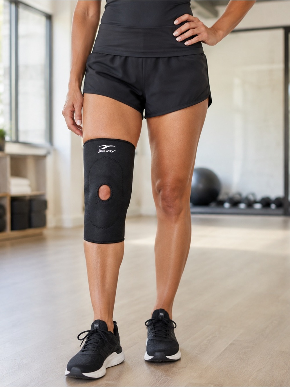 Tru-Fit Medium Black Neoprene Open Patella Knee Support Brace

eBay Title

Tru-F